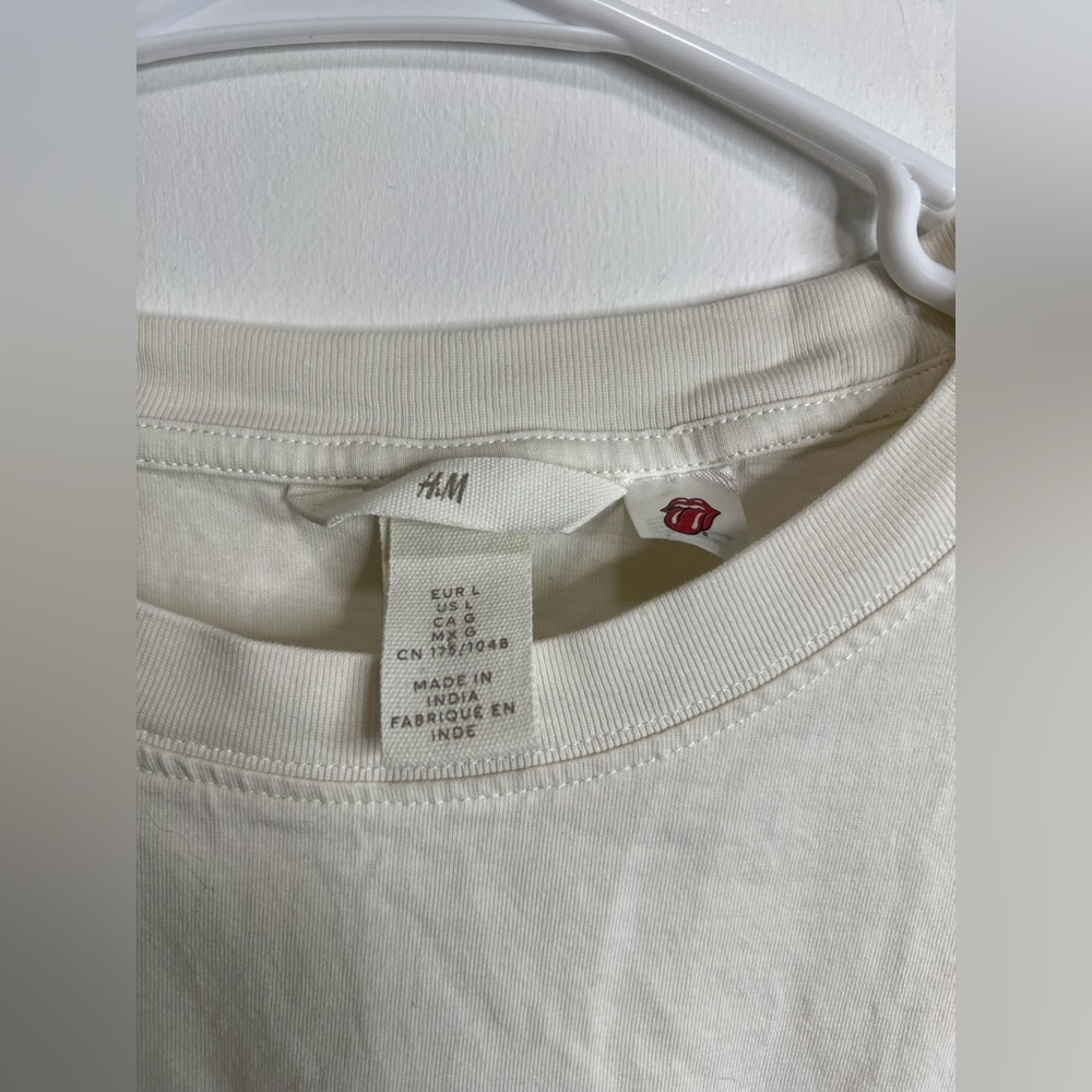 H&M Rolling Stones Graphic Tee - Picture 2 of 3